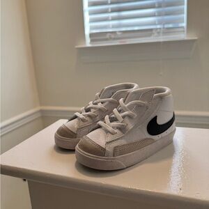 Nike Blazer (toddler)